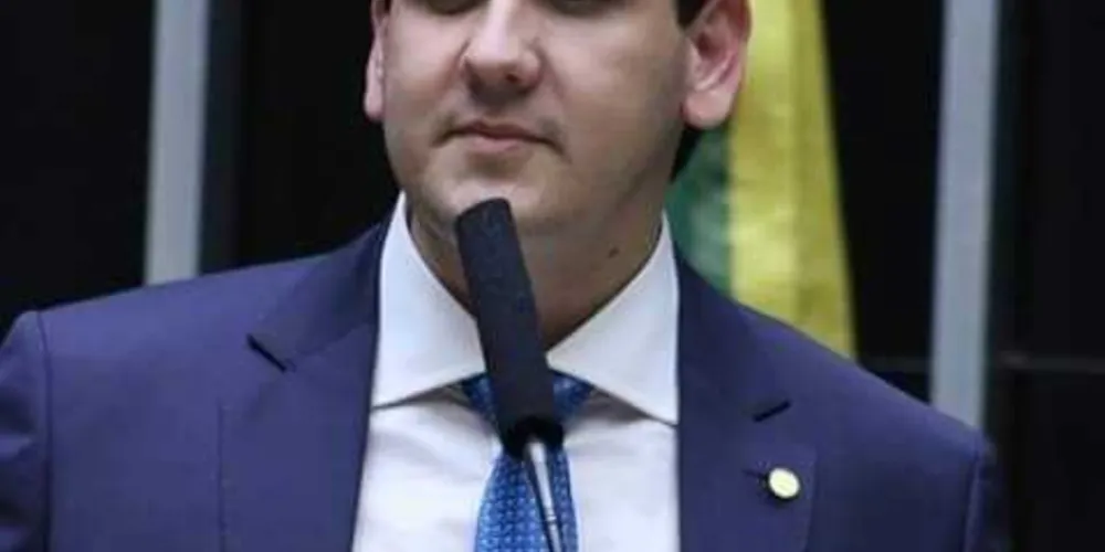 Político argumenta em suas redes sociais que a viagem tem caráter político