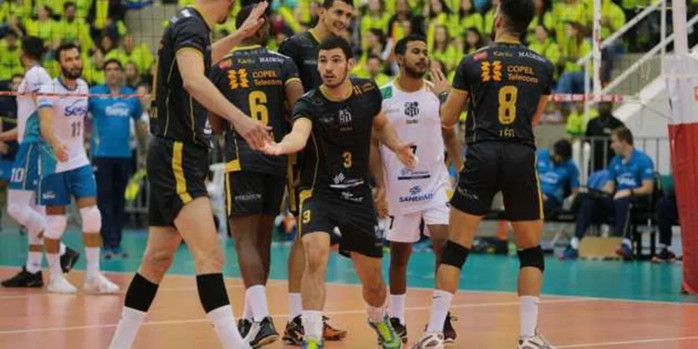 Em mais um jogo disputado na Arena, Caramuru não segurou os cariocas
