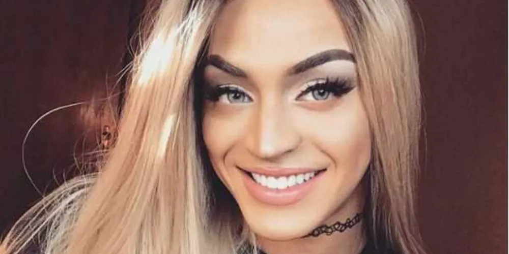 Artista será destaque de um dos últimos carros alegóricos da Beija-Flor