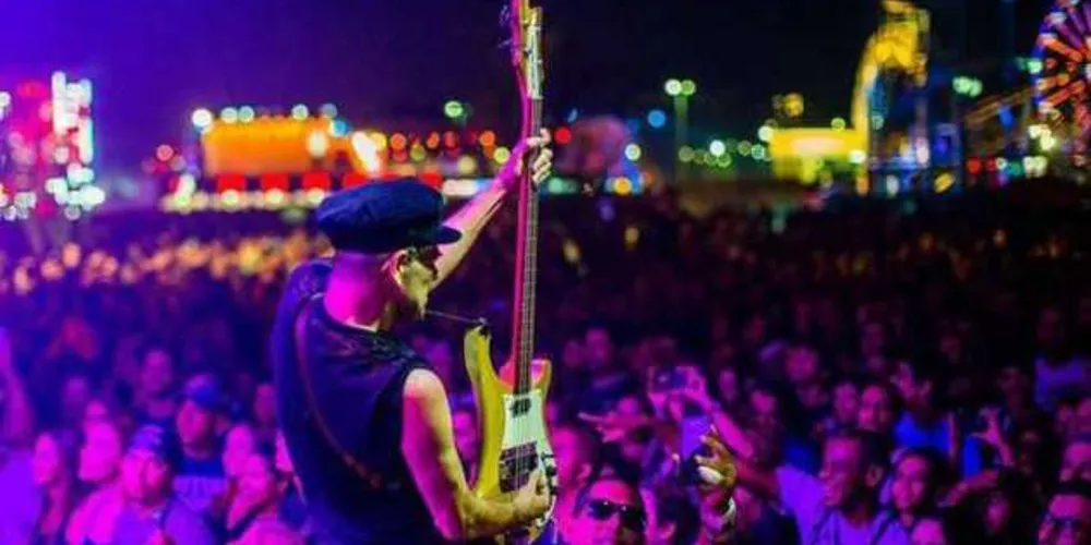 Choperia Baviera recebe Rodrigo Santos & Os Lenhadores no palco externo