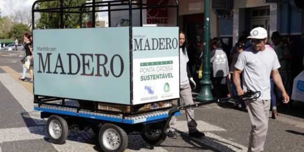 Imagem ilustrativa da imagem Associações iniciam coleta de recicláveis