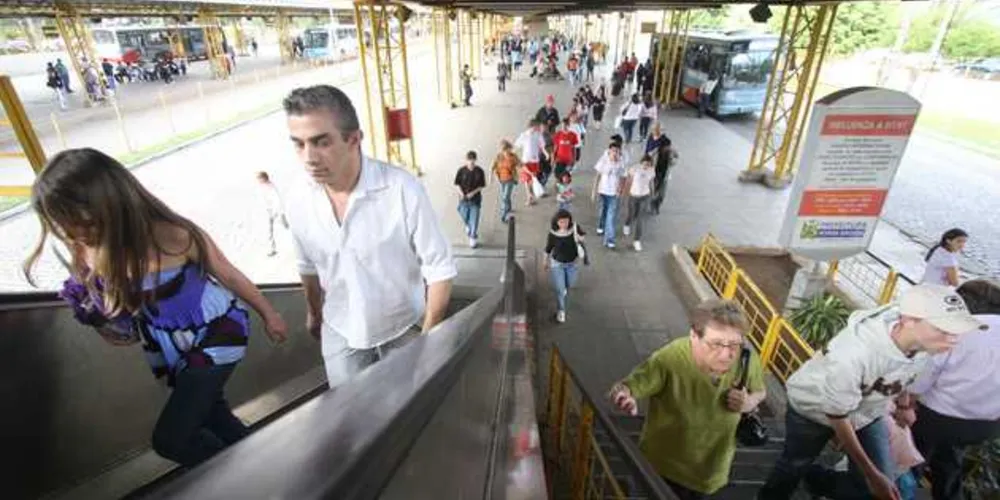 A categoria aceitou 2% de reajuste nos salários e de 10% no cartão-alimentação