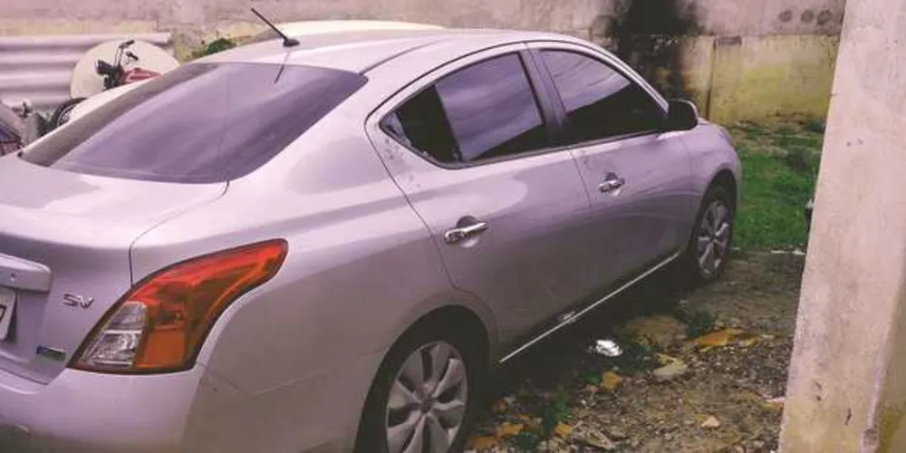 Imagem ilustrativa da imagem PM apreende carro usado em assalto a banco de Piraí