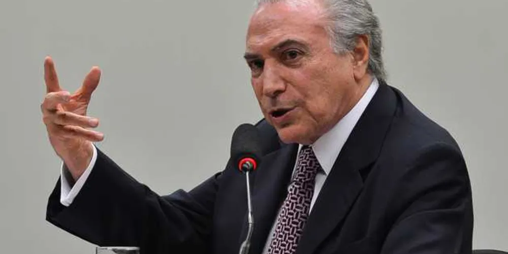 Imagem ilustrativa da imagem Temer reúne líderes da base aliada em jantar promovido por Maia