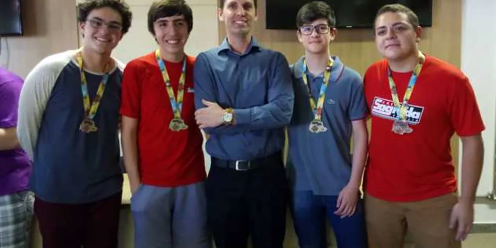 Imagem ilustrativa da imagem Sagrada Família vence regional da Olimpíada de Química