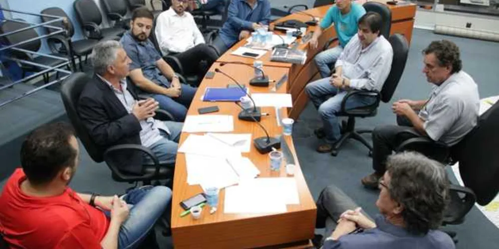 Imagem ilustrativa da imagem Comissão não deve liberar projeto do contrato da Sanepar em 2017
