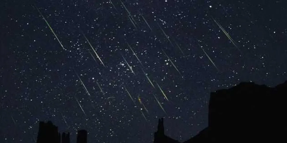 O pico da chuva de meteoros será no dia 13 e 14 de dezembro./Foto: Reprodução 