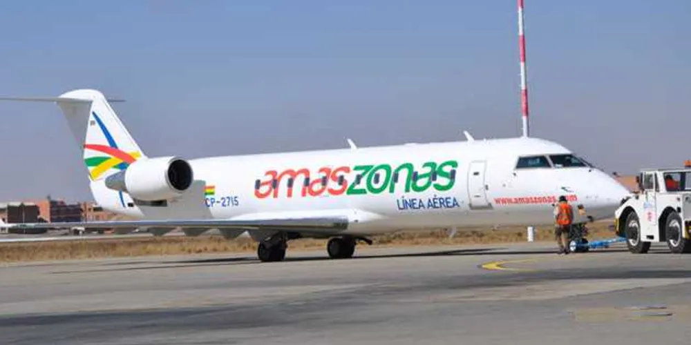 O trajeto dura cerca de uma hora e meia. A aeronave é um Bombardier CRJ200, que tem capacidade para 50 pessoas/Foto: Reprodução
