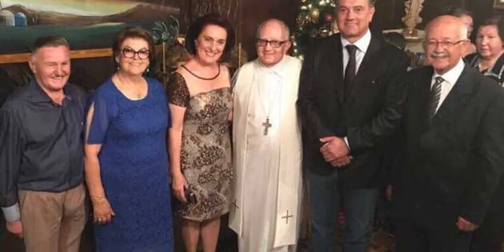 Sergio e Aracy Zadorosny, Telma Cosmoski Campagnoli, Dom Sergio, Plauto Miro Guimarães e Ciro Campagnoli