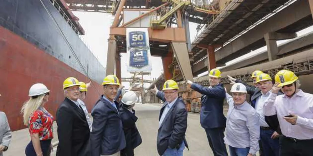 Imagem ilustrativa da imagem Porto de Paranaguá atinge 50 milhões de toneladas