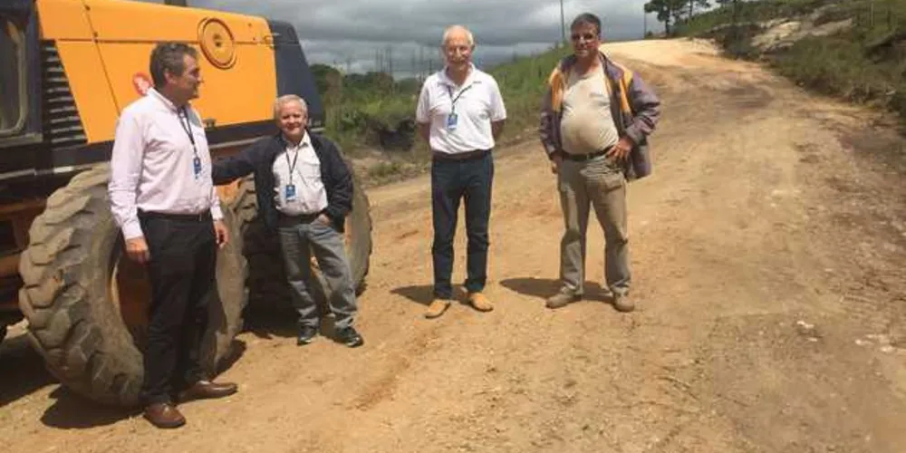 Imagem ilustrativa da imagem Secretaria de Agricultura recupera estradas rurais em PG