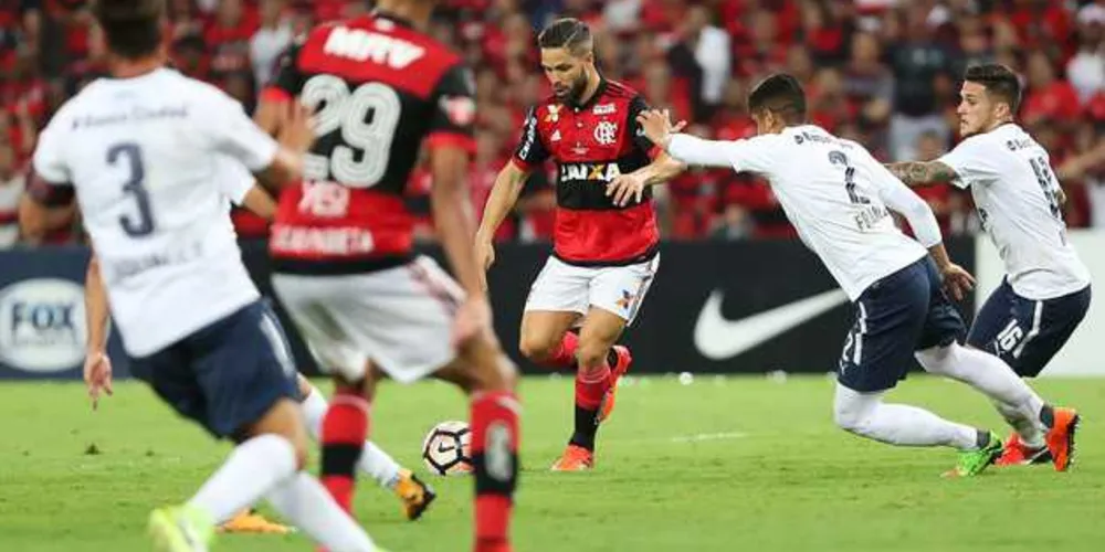 Independiente empata com o Flamengo e é campeão da Sul-Americana
