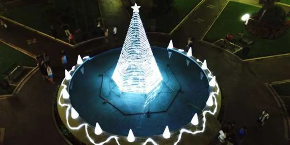 Programação continua nesta semana com cantatas das escolas municipais e apresentações culturais na Praça Edmundo Mercer