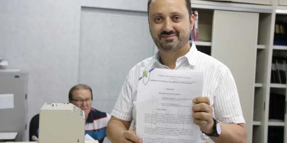 George protocolou nesta quinta-feira o parecer sobre o orçamento do município para 2018