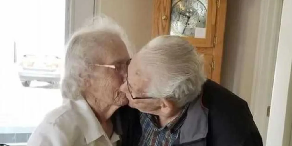 Audrey e Herbert disseram adeus pela primeira vez em 73 anos/Foto: Divulgação Dianne Phillips/Facebook