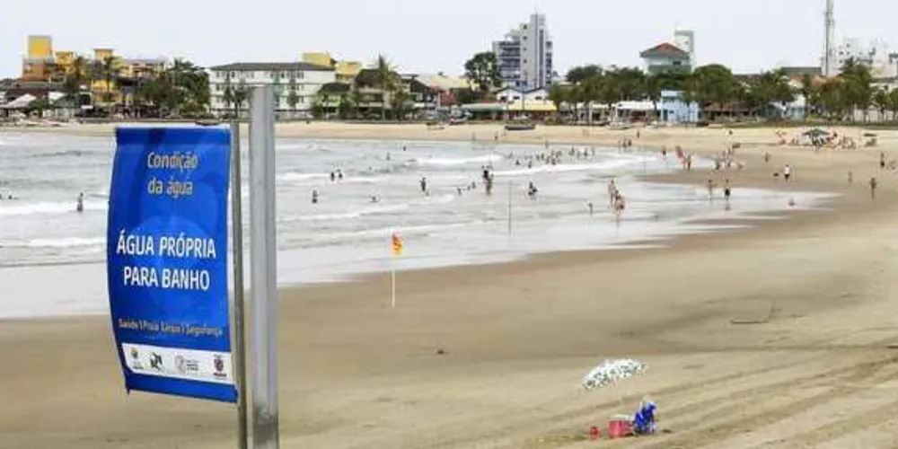 Imagem ilustrativa da imagem No Paraná, verão começa com águas próprias para banho