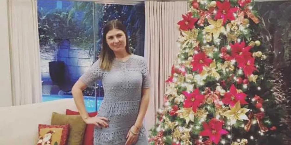 DESTAQUE - Maria Fernanda Barrichello vem se destacando à frente da franquia Arezzo Ponta Grossa e Curitiba. Com o espírito empreendedor, que vem de berço, Maria e sua equipe sempre está focada no bom atendimento e em ações de relacionamento com suas fiéis clientes.