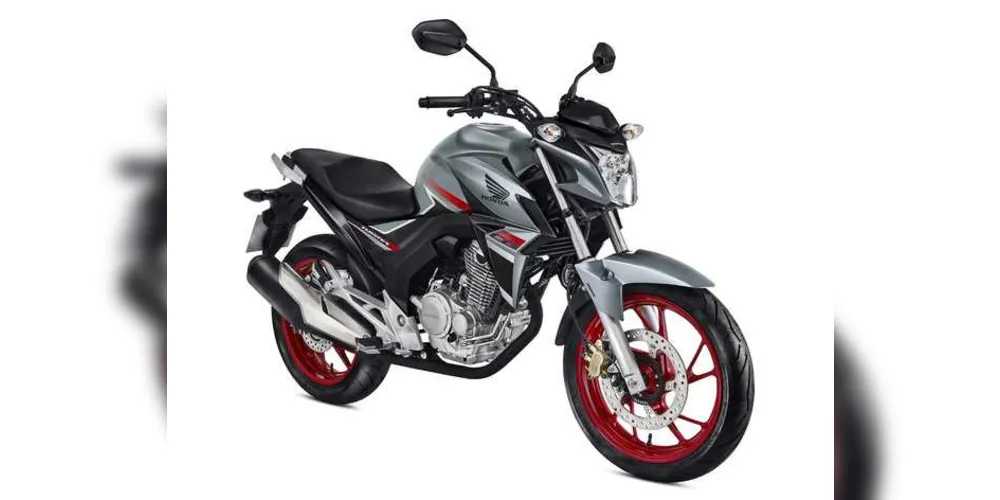 Imagem ilustrativa da imagem Linha 2018 da Honda CB Twister chega ao mercado por R$ 13,9 mil
