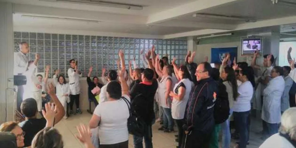 Servidores decidiram aguardar até o fim do prazo determinado pela Prefeitura para fazer o pagamento