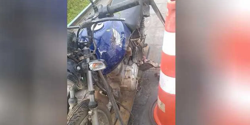Fugitivo sofreu queda de moto na BR-373 e acabou preso pela PRF