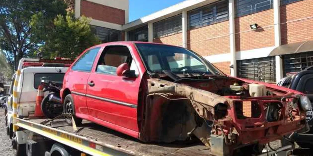 Imagem ilustrativa da imagem Homem é preso em desmanche de carro furtado