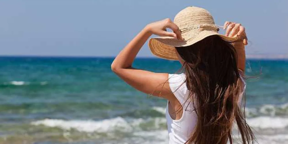Imagem ilustrativa da imagem Dicas para hidratar o cabelo após danos do verão