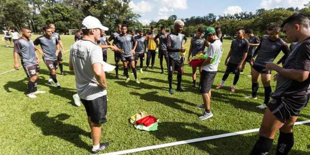Equipe segue em ritmo forte para recuperar forma física e ajustar problemas