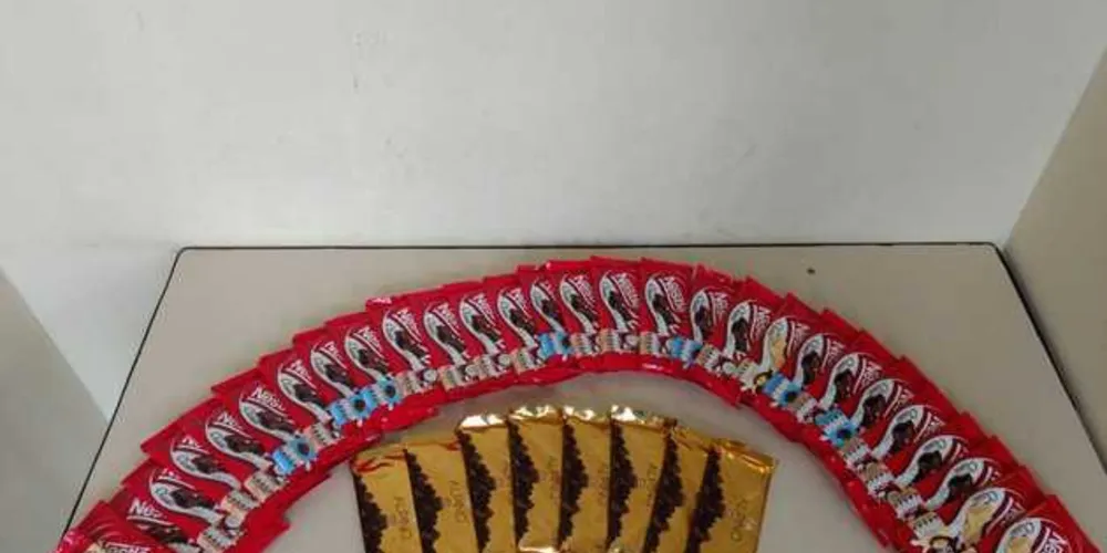 Imagem ilustrativa da imagem Homem é preso após furtar 37 barras de chocolate em PG