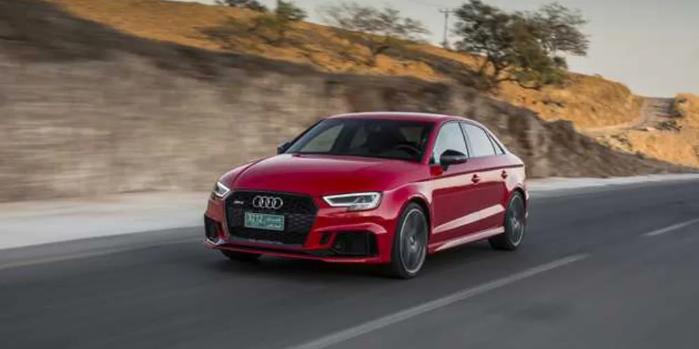 Imagem ilustrativa da imagem Novo Audi RS 3 começa a ser vendido no Brasil