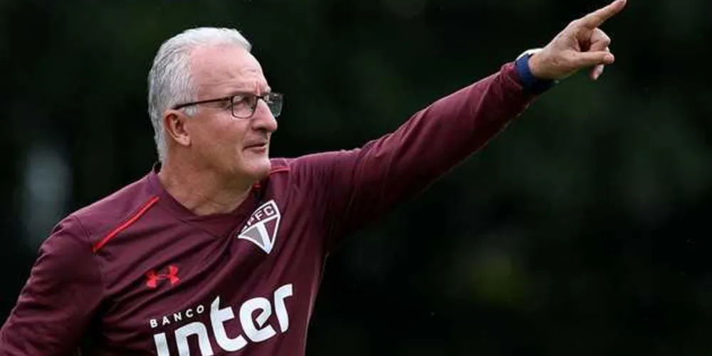 Imagem ilustrativa da imagem Dorival prepara duas equipes para iniciar o Paulistão