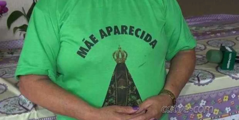 Imagem ilustrativa da imagem Ladrões desistem de roubar ônibus ao descobrir que passageiros eram romeiros