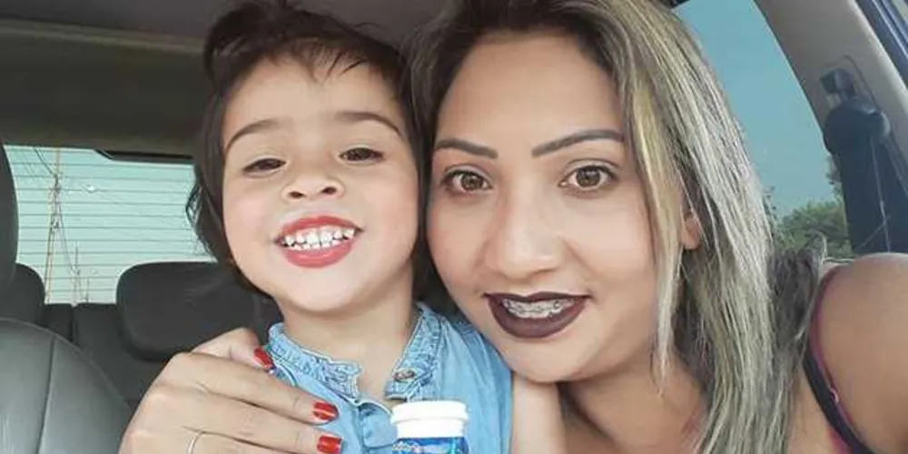 Mãe e filha foram mortas na última sexta dentro do carro da família