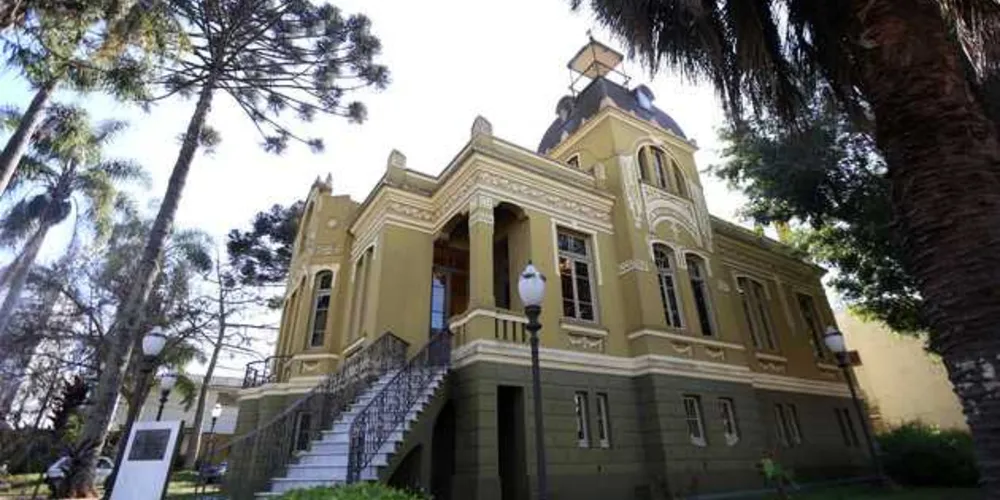 Fundação de Cultura tem como sede a Mansão Vila Hilda
