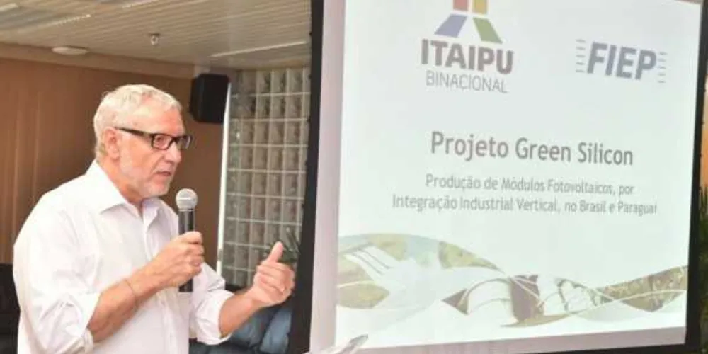Imagem ilustrativa da imagem Foz do Iguaçu poderá ser polo produtor de painéis fotovoltaicos