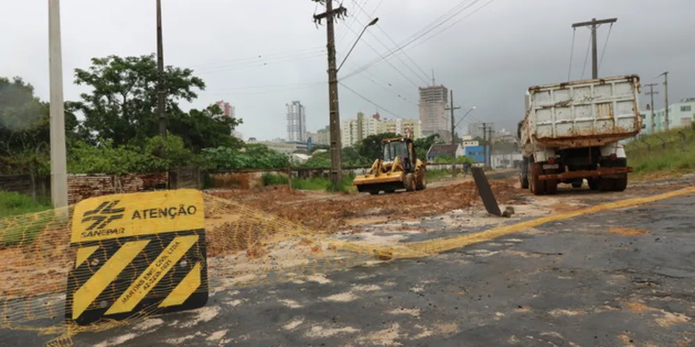 Sanepar realiza novas obras nesta terça-feira e casas do Contorno, Santa Paula e Chapada podem ficar sem água