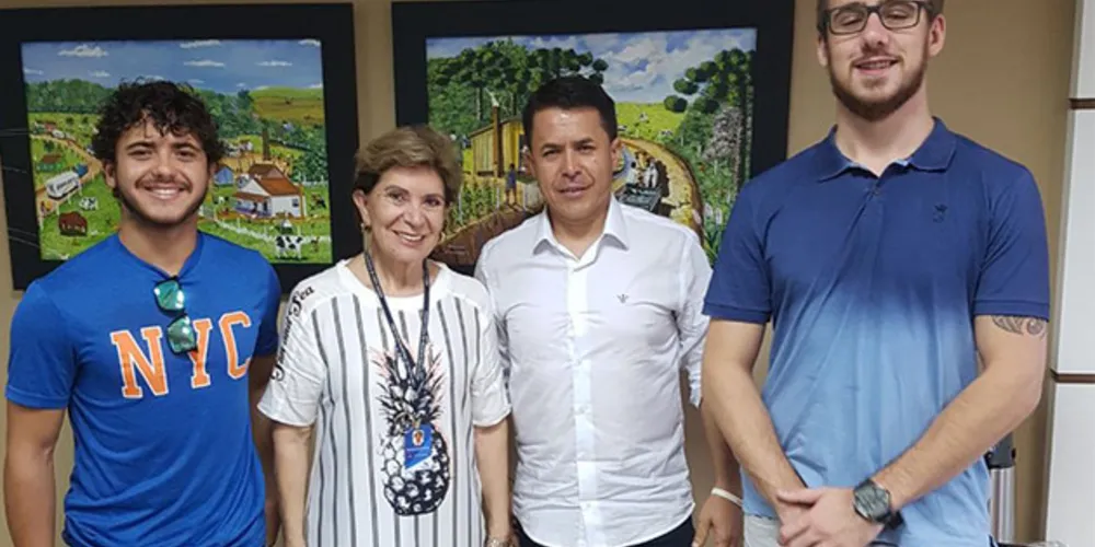 Imagem ilustrativa da imagem Stocco e Elizabeth discutem incentivos para o Turismo de PG