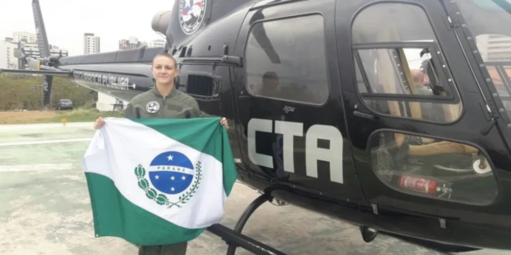 Grupamento de Operações Aéreas tem a primeira operadora aerotática do estado. Bruna Mayer é de Ponta Grossa