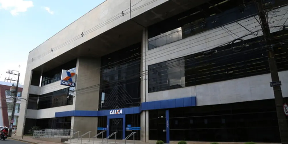 Imagem ilustrativa da imagem Caixa arrecada R$ 6,6 mi com campanha Quita Fácil na região