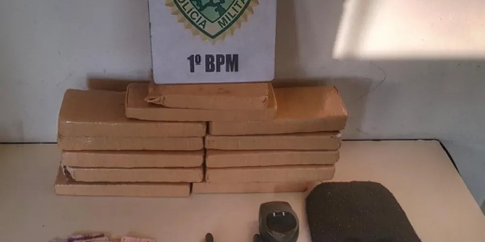Imagem ilustrativa da imagem Polícia Militar apreende 10 quilos de Maconha em PG