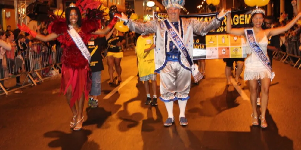 Imagem ilustrativa da imagem Escolas de Samba farão desfile mesmo sem recursos