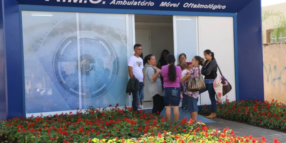 Imagem ilustrativa da imagem Unidade Móvel oferece consulta com oftalmologista em Castro