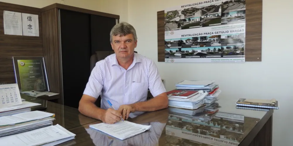 Município diz que empresa não cumpriu sua parte no processo de instalação de complexo avícola
