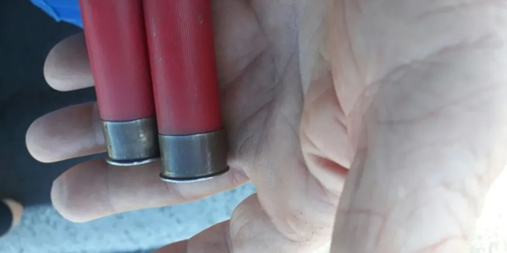 Capsulas deflagradas foram apreendidas na BR-376 