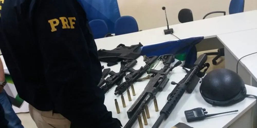 Armas apreendidas seriam capaz de derrubar helicóptero 