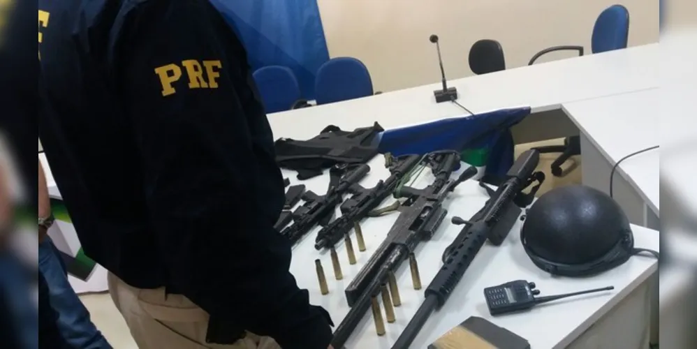 Armas apreendidas seriam capaz de derrubar helicóptero 