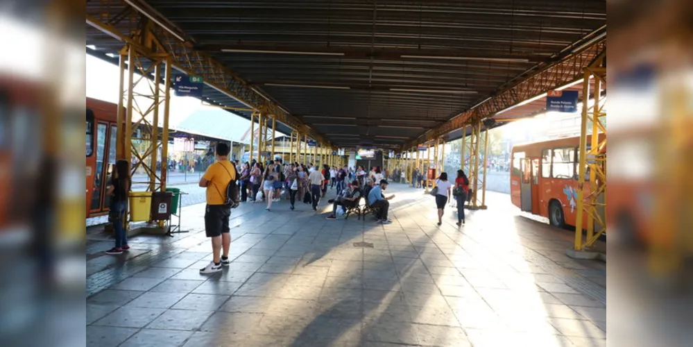Imagem ilustrativa da imagem Prefeitura confirma aumento da tarifa de ônibus em PG