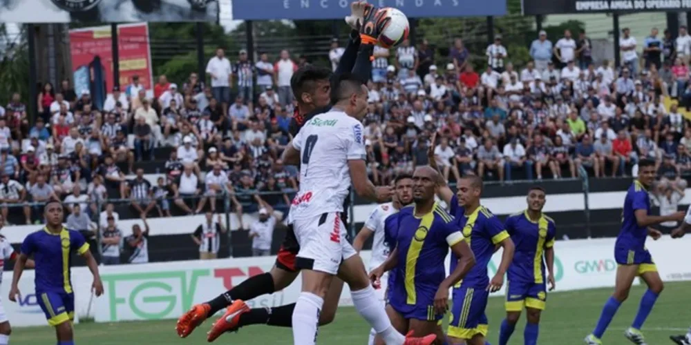 Imagem ilustrativa da imagem OFEC vira o jogo e estreia com vitória na segundona