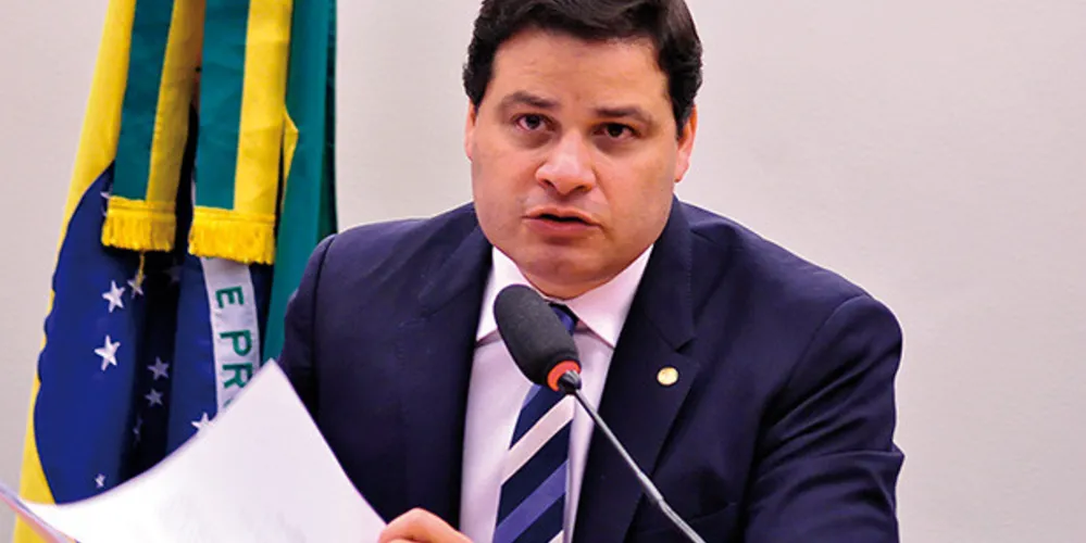 Imagem ilustrativa da imagem 'Não há condições de votar a Reforma da Previdência', diz Sandro