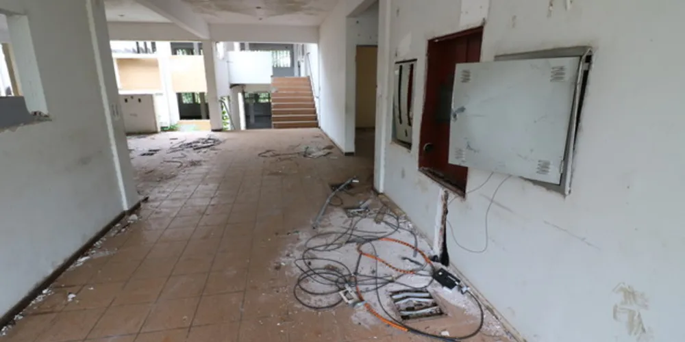 Imagem ilustrativa da imagem Antiga sede da Justiça do Trabalho é vandalizada