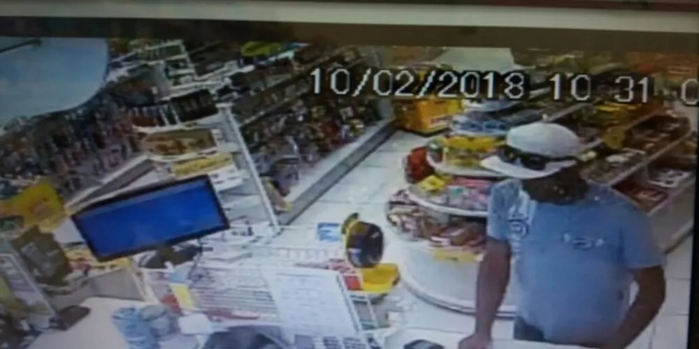 As imagens das câmeras de monitoramento flagraram o rapaz e contribuíram para a ação das autoridades